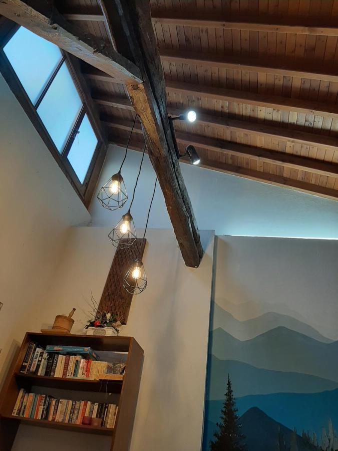 Blue Cottage Apsiou エクステリア 写真